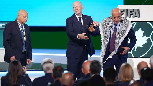 FIFA kongresinde ‘barış için tokalaşma’ çağrısına Filistin’den protesto: Biz acı çekiyoruz!
