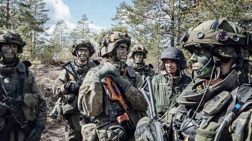 Finlandiya, İHA kazalarının ardından yedek askerleri göreve çağırıyor