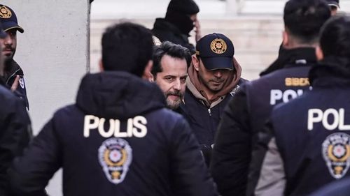 Futbolda bahis soruşturmasında Galatasaray'ın eski yöneticilerinden Erden Timur tutuklandı