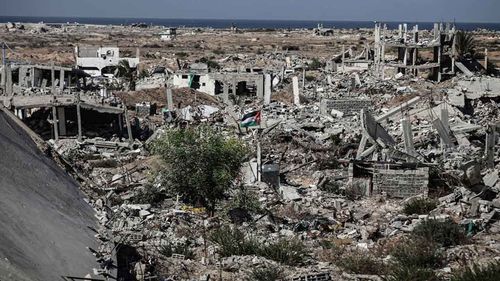 Soykırımcı İsrail’in ablukası sebebiyle Gazze’de enkaz altındaki cenazelerin çıkarılması durduruldu