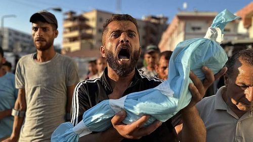 İsrail'in açlık ve kıtlığı silah olarak kullandığı Gazze’de son 24 saatte 14 Filistinli şehit oldu