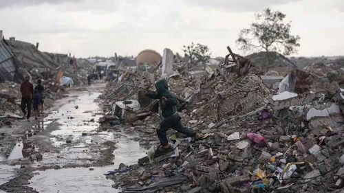 Terör devleti İsrail ateşkes adı altında soykırımı sürdürüyor: 25 Filistinli şehit
