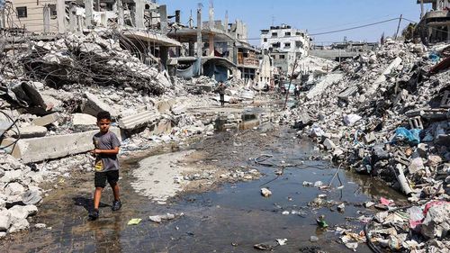 İsrail'in Gazze Şeridi'nin çeşitli yerlerine düzenlediği saldırılarda 4 Filistinli şehit oldu