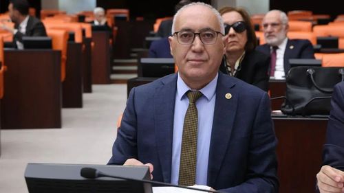 İstanbul Milletvekili Doğan Demir Gelecek Partisi'nden istifa etti
