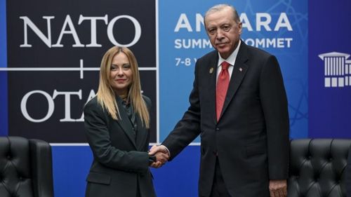 İtalya Başbakanı Meloni'den Cumhurbaşkanı Erdoğan'a tebrik mesajı