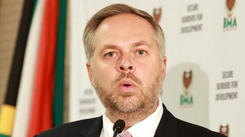 Güney Afrika İçişleri Bakanı Schreiber: İsrail'in suistimal ettiği vize muafiyeti kaldırıldı