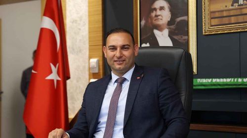 Kilis Belediye Başkanı Hakan Bilecen, CHP'den istifa etti