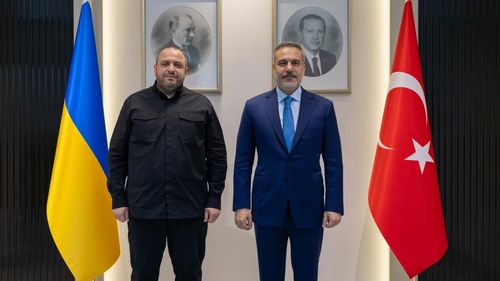 Fidan, Ukrayna Ulusal Güvenlik Sekreteri Umerov ile görüştü