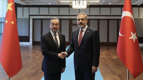 Hakan Fidan, Çinli mevkidaşı Wang Yi ile görüştü