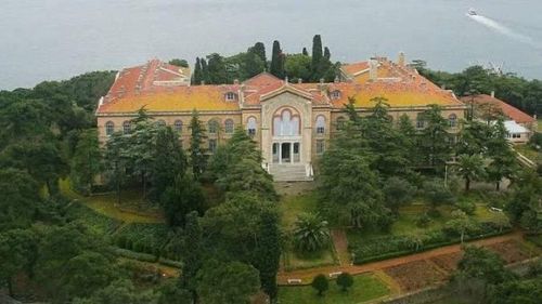 Fener Rum Patriği Bartholomeos: Heybeliada Ruhban Okulu eylül ayında açılacak