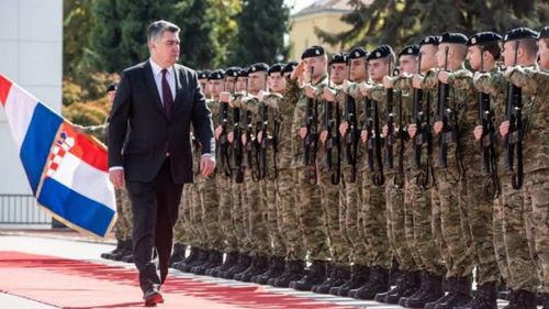 Hırvatistan, ABD ve İsrail'e tepki olarak askerlerini geri çekiyor