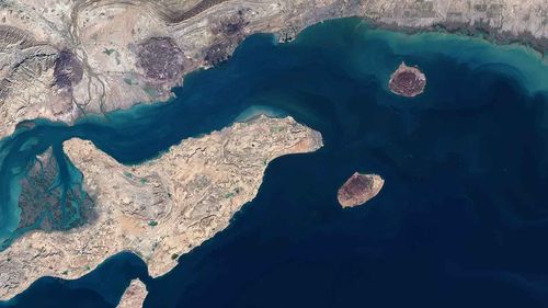 Filipinler: İran, gemilerimizin Hürmüz’den geçişi için teminat verdi