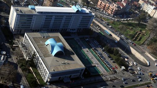 İBB yolsuzluk soruşturmasında Hamdi Akın ve Vedat Aşçı ifadeye çağrıldı