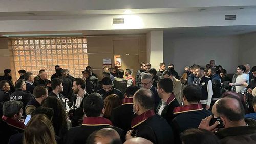 Delikanlı olun çağrısına cevap verebilecekler mi?