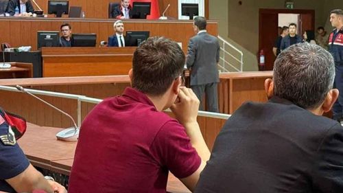 İmamoğlu mahkemede takla atsa da yargılanacak