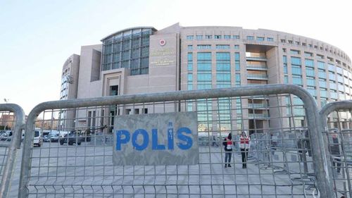 Ülkeyi saran ahtapotun kolları kesilecek