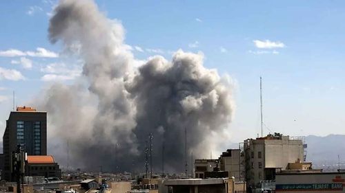 İran'ın güneyinde ABD-İsrail saldırıları: Petrokimya tesisleri hasar gördü