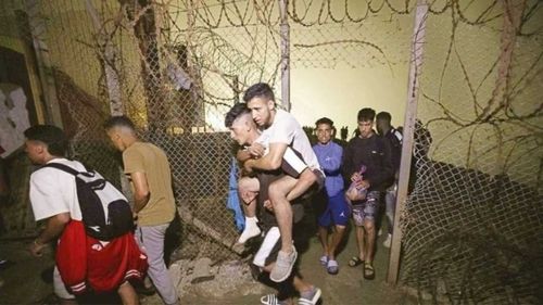İspanya'ya geçen 69 bin göçmen Fas’a döndü