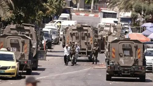 Terör devleti İsrail Batı Şeria'nın Tubas şehrine saldırıyor