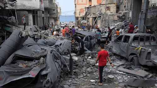 Soykırımcı İsrail’in Gazze saldırılarında son 48 saatte 11 Filistinli şehit oldu