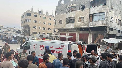 Terör devleti İsrail, Gazze’de çadırları vurdu: 21 şehit
