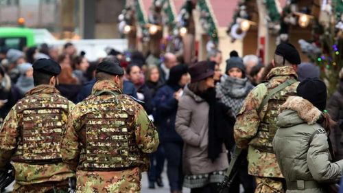 İtalya'da asker sokağa indi: Öğrenci protestoları devam ediyor