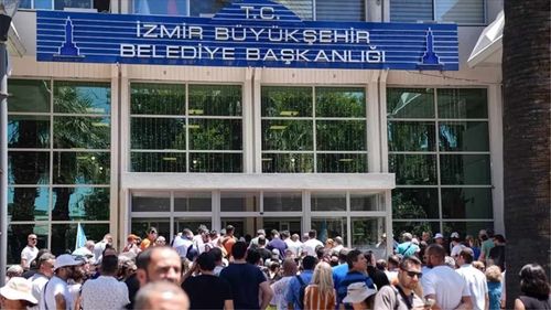 İzBB yolsuzluk davasından aranan bazı şüpheliler Yunanistan'a kaçmış