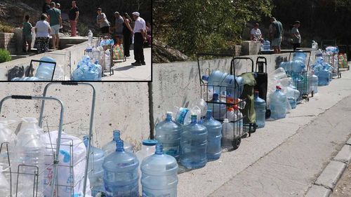 İzmir’de su kesintisi krizi: Vatandaş çeşme kuyruğunda, tepkiler çığ gibi
