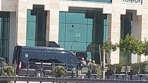 Kepez Hükümet Konağı'nda Silahlı Saldırı