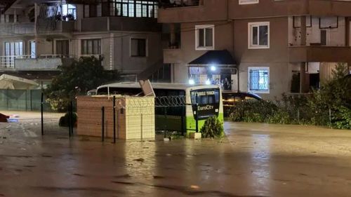 Sel felaketinde can kaybı 8’e yükseldi