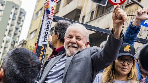 Tercüme: Filistin destekçileri Brezilya’da Lula’yı seçti
