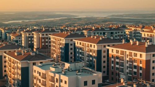 Malatya’da 300 bininci deprem konutu teslim ediliyor: 12 okul açılacak