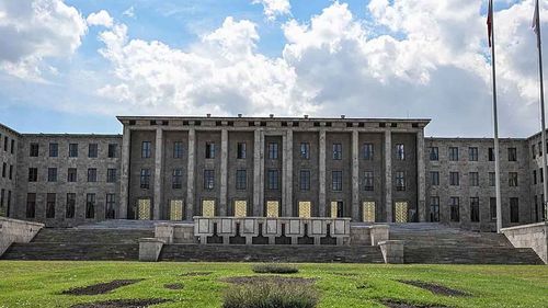 TBMM’de stajyer öğrenciye istismar davasında 3 sanık yeniden tutuklandı