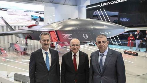 Bakan Şimşek: Savunma sanayiini dönüşümün motoru olarak görüyoruz
