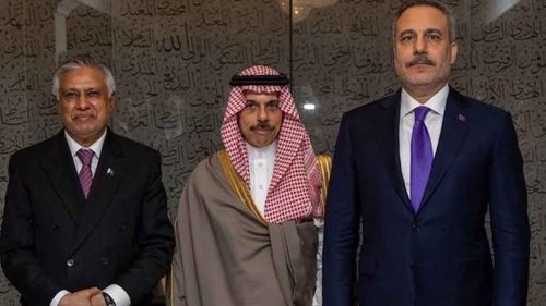 Mekke İttifakı'ndan ortak tepki: Suudi Arabistan’a saldırılar kınandı 
