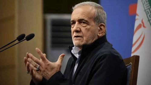 Pezeşkiyan’ın oğlu: Babam suikast girişiminden kurtuldu