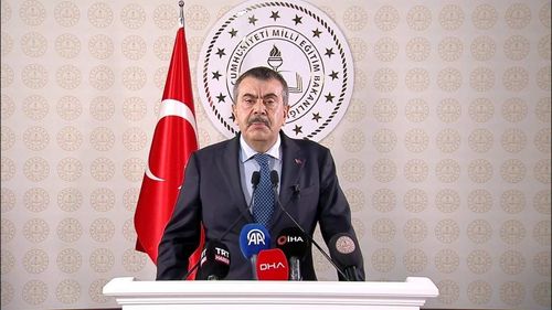 Milli Eğitim Bakanı Yusuf Tekin okullarda alınacak yeni tedbirleri açıkladı