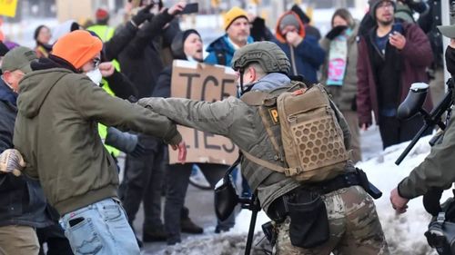 ABD'de protesto gösterileri devam ediyor