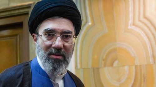 İranlı yetkili: Mücteba Hamaney saldırıda yaralandı fakat görevine devam ediyor