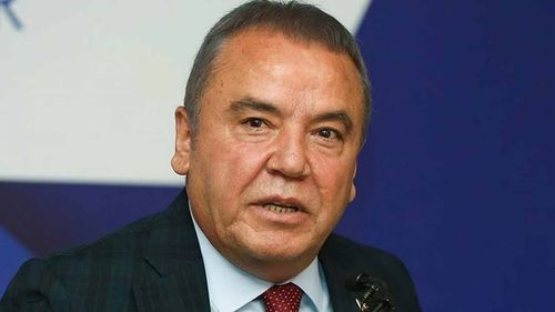 Antalya Büyükşehir Belediye Başkanı Muhittin Böcek tutuklandı