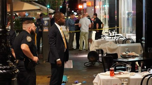 New York'taki bir restoranda yapılan silahlı saldırıda 3 kişi öldü