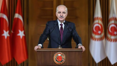 Numan Kurtulmuş’tan yeni anayasa mesajı: Sözü olan herkesin sözünü dinlemeye hazırız