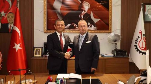 Uşak Belediyesi’ndeki soruşturmaya dair itiraf: 20 milyonluk rüşvet Özgür Özel’e gitti iddiası