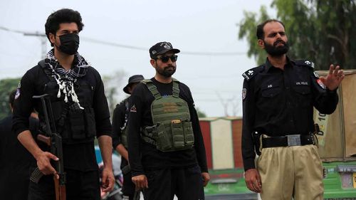 Pakistan'da polis noktasına saldırı: 9 polis hayatını kaybetti