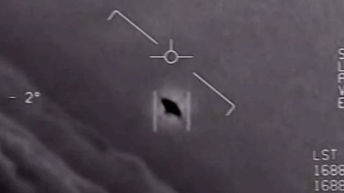Pentagon’un UFO korkusu pahalıya patladı: Çocukların balonunu füze ile vurmuşlar
