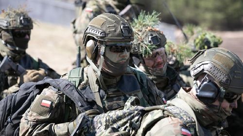 Polonya’dan Google’a: Askeri tesisleri bulanıklaştırın