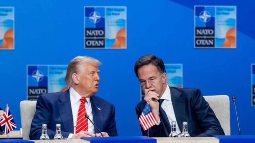Trump'tan Putin'e tehdit: 50 gün içinde anlaşma olmazsa yüzde 100 gümrük vergisi!