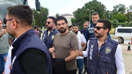 Rasim Ozan Kütahyalı yasa dışı bahis soruşturmasından tutuklandı
