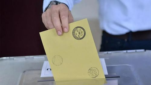 Ağustos anketi: AK Parti yeniden birinci sırada