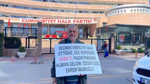 İBB Başkanı İmamoğlu’na emekli vaadi protestosu: “Seni oraya getirdiysek, indirmesini de biliriz”